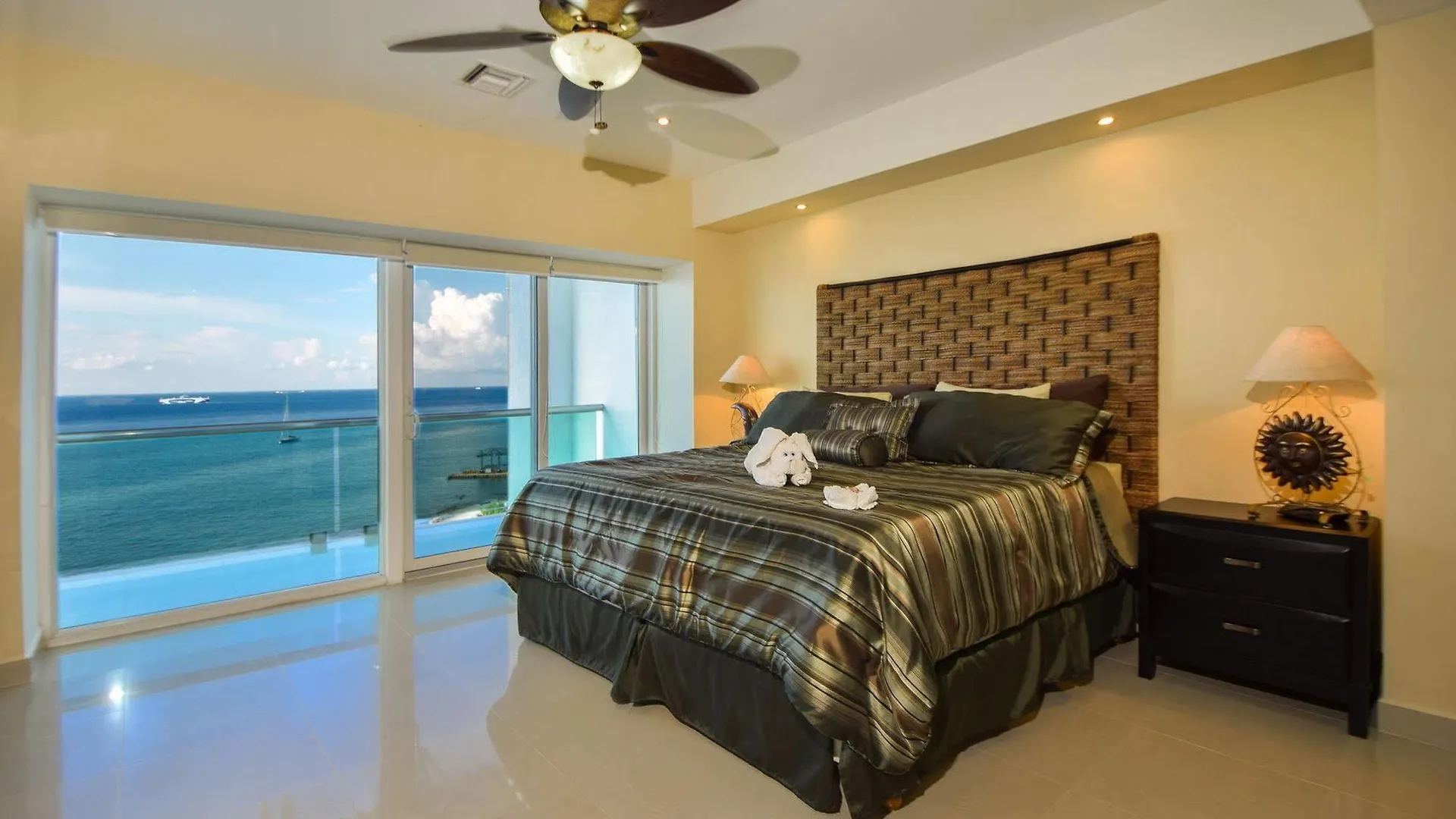 *** Hotel Condos Palmar Cozumel Mexico